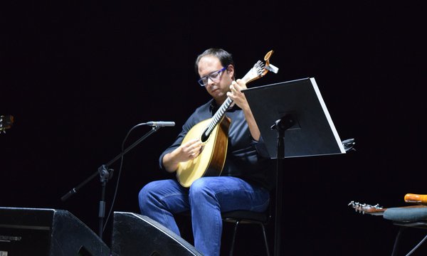 ciclo_de_musica_guitarras_traz_ricardo_parreira_a_mafra__4_