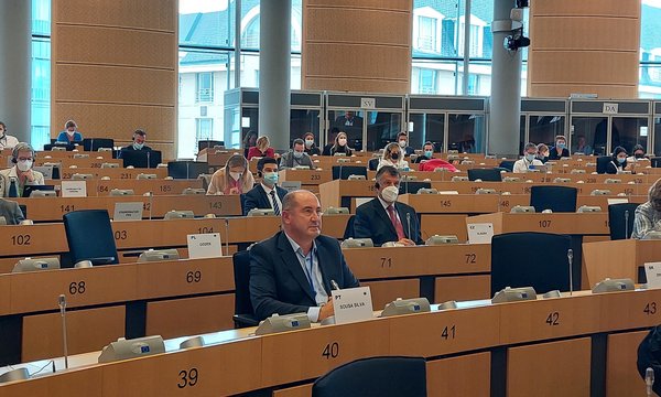 parlamento_europeu_1