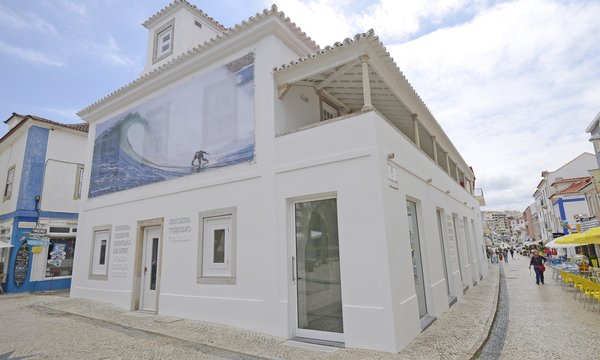 centro_de_interpretacao_da_reserva_mundial_de_surf___1_