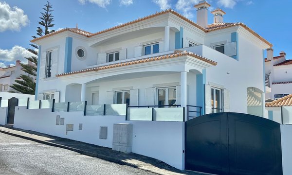 isleep_ericeira_beach_house1