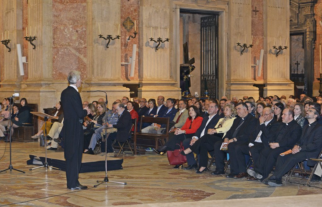 III Festival Internacional de Órgão de Mafra - Concerto a 6 órgãos e 3 coros na Basílica do Palác...