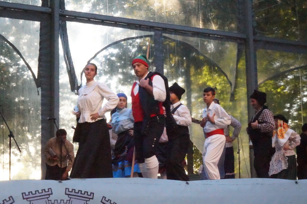 Grupo Cultural de Danças e Cantares de São Miguel de Alcainça (1)