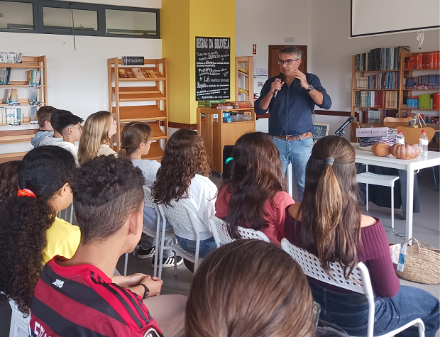 foto4_flm_sessao_contos_tradicionais_colegio_miramar