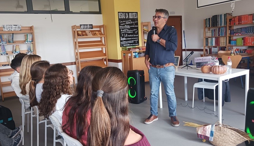 foto2_flm_sessao_contos_tradicionais_colegio_miramar