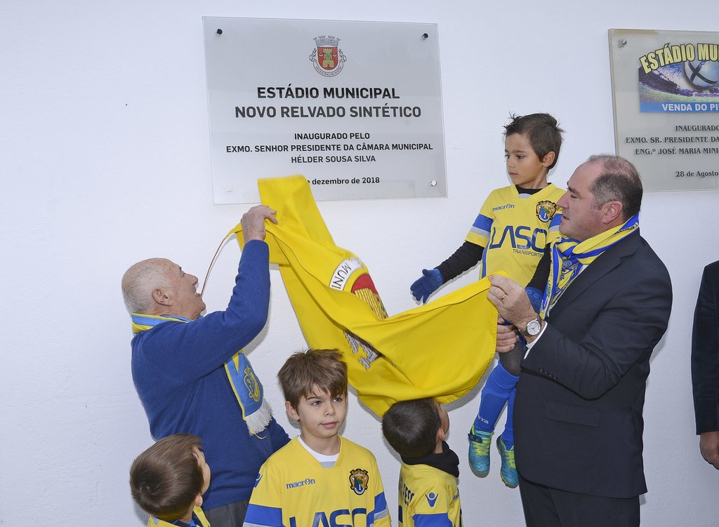 Inauguração Revaldo Sintético do Estádio Municipal da Venda do Pinheiro (4)
