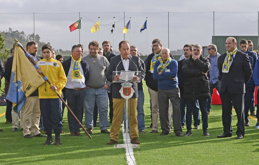 Inauguração Revaldo Sintético do Estádio Municipal da Venda do Pinheiro (9)