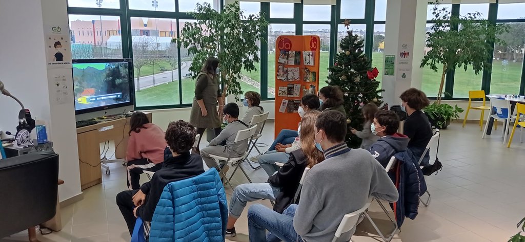 3___pequenos_artistas_de_bata