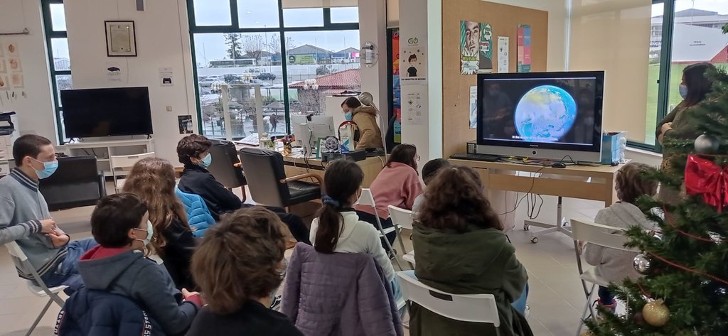 4___pequenos_artistas_de_bata