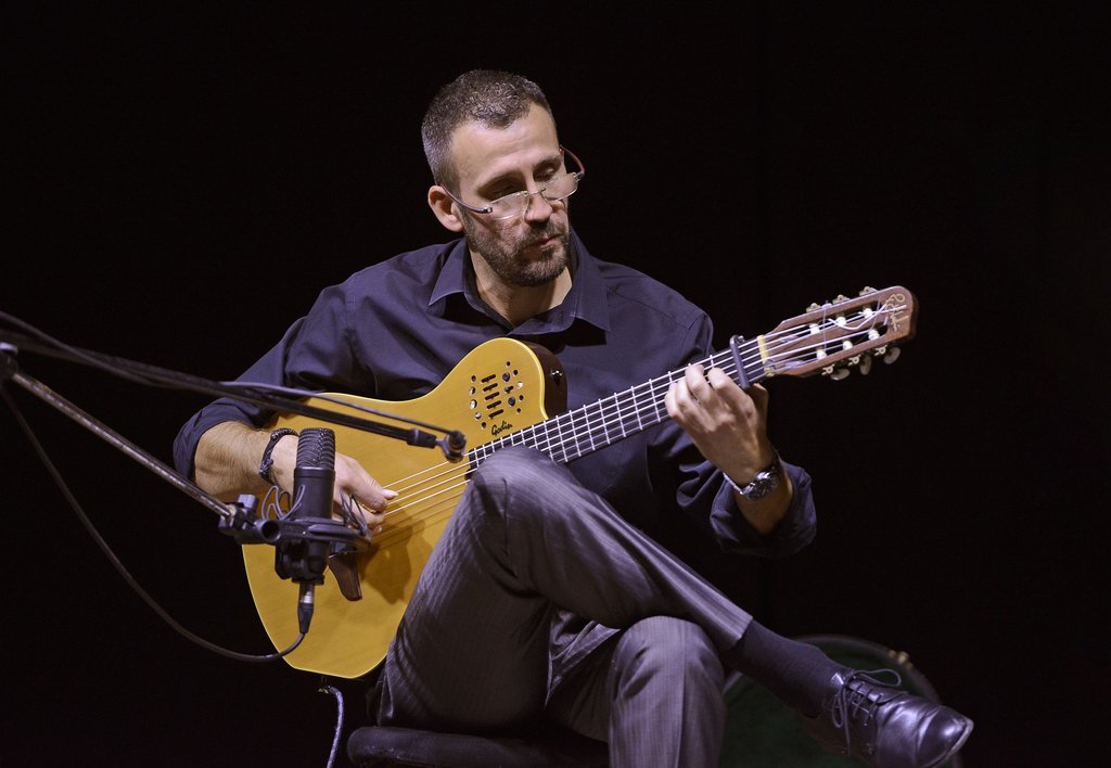 Ciclo de Música Guitarras com Tiago Oliveira (1)